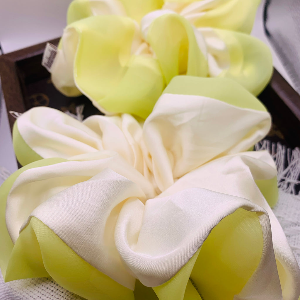 doppelseitiges Zitronensorbet-Satin-Haar Scrunchie 007