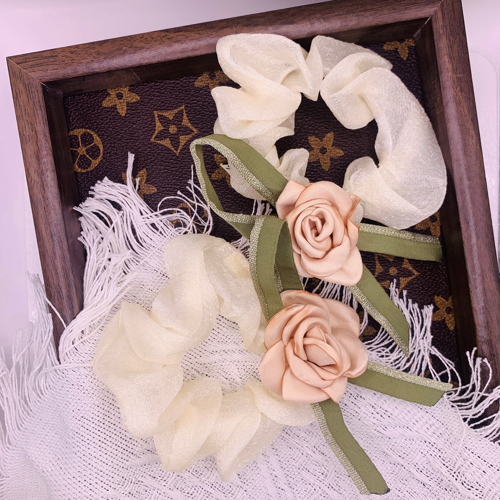 Rosengarten-Haar Scrunchie 008