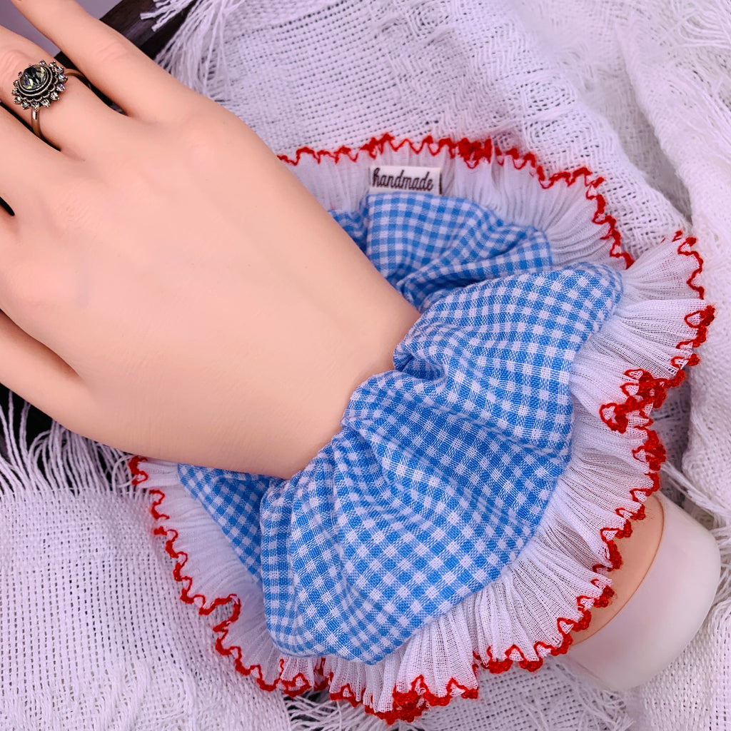 Gingham Kirsch-Haar Scrunchie 006