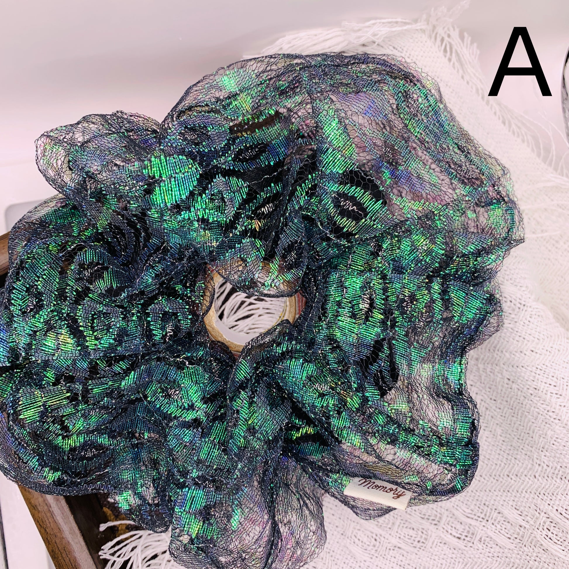 Aurora Peacock 033/034