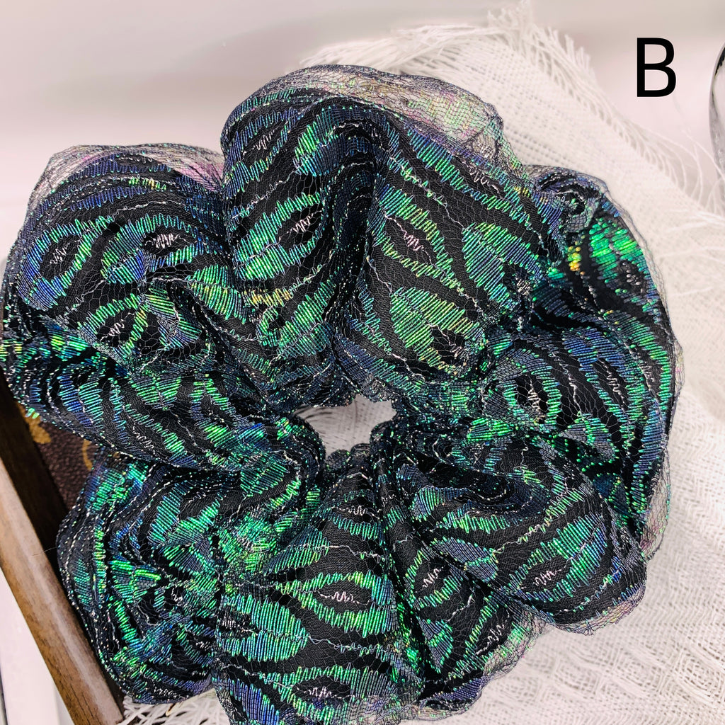 Aurora Peacock 033/034