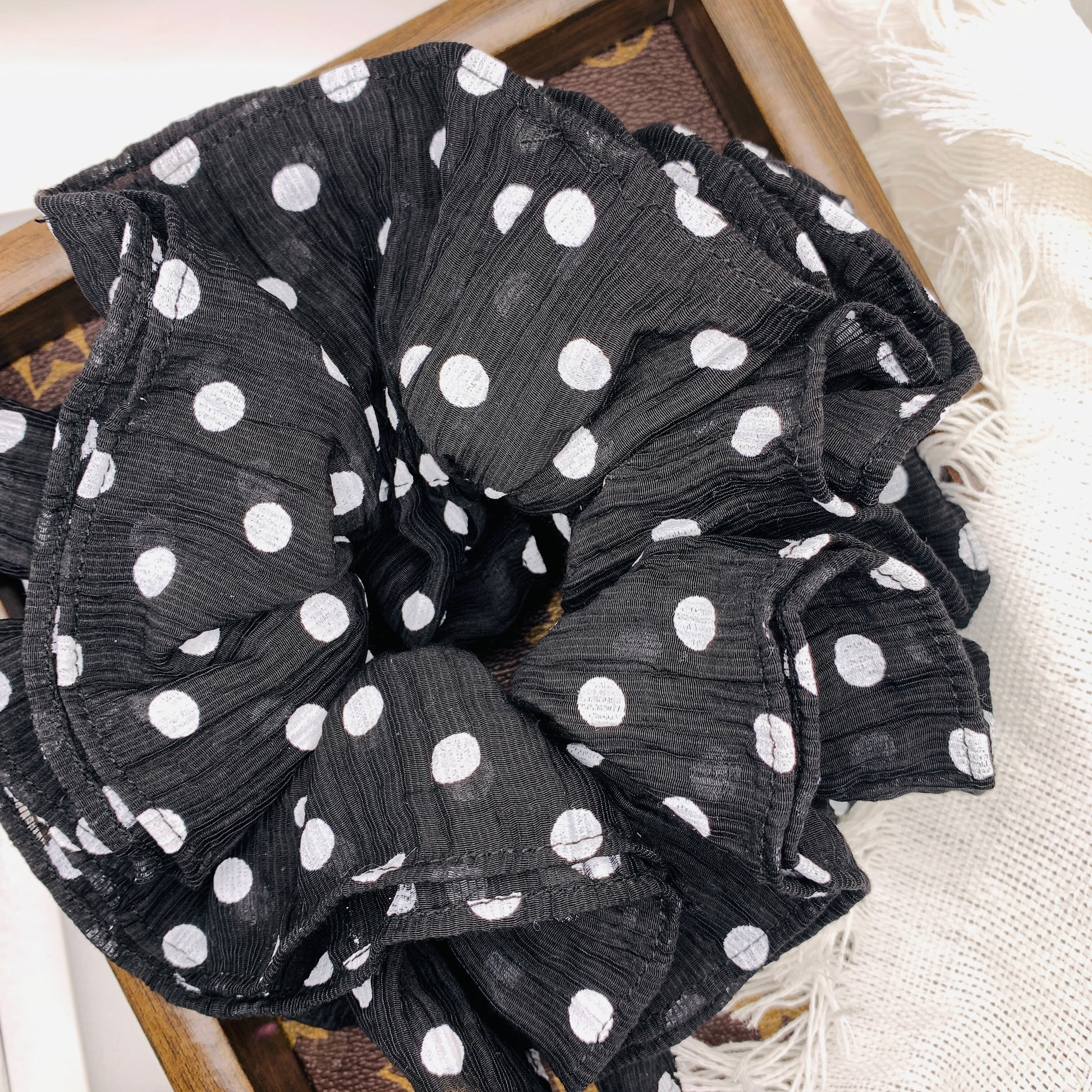Polka black Dot double layer 049