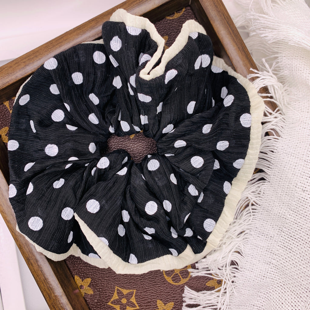 Polka black Dot white line 074